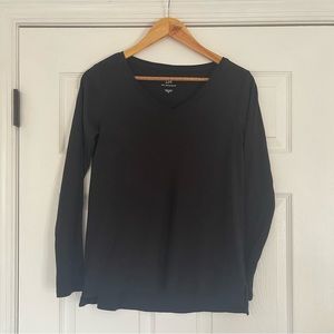 J. Jill pima Cotton black long sleeve v-neck tee shirt XS